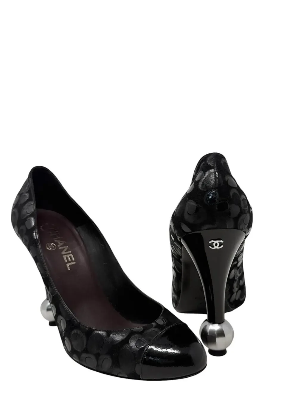 Chanel Interlocking CC Logo Suede Patent Leather Trim Black Pumps Size 40.5C